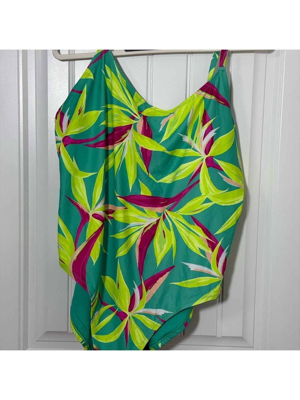 Old Navy One Piece Swimsuit - Green and Pink Tropical 3X
